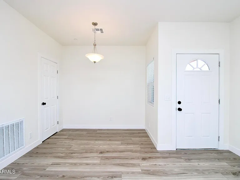 1306 E Purdue Ave #4 — Photo 4