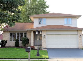 18148 Crystal Ln, Lansing, IL 60438