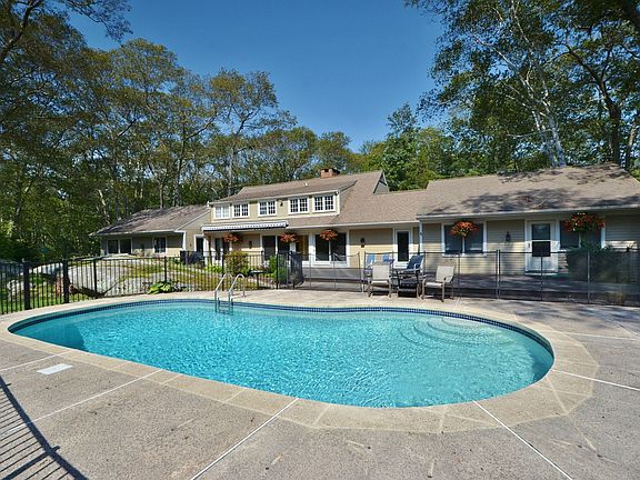 2nd image of 34 River Road Dr