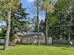 2074 Delhi St NE, Holt, MI 48842