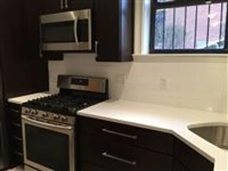 1343 Commonwealth Ave #2D — Photo 5