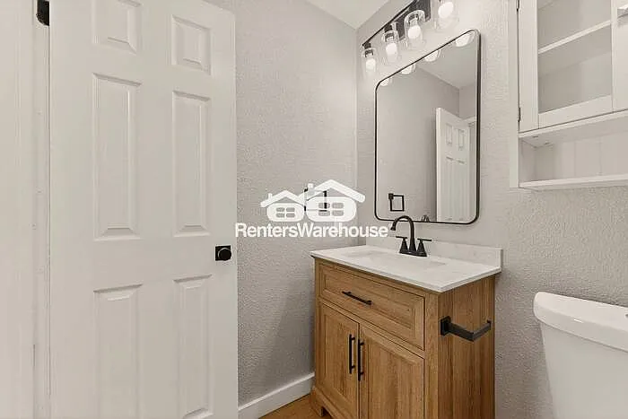 913 Overdowns Dr — Photo 40