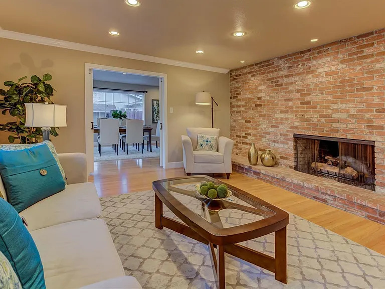 2572 Rollingwood Dr — Photo 5