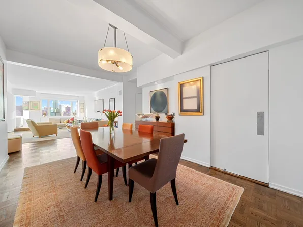 860 Fifth Avenue image 1 of 18