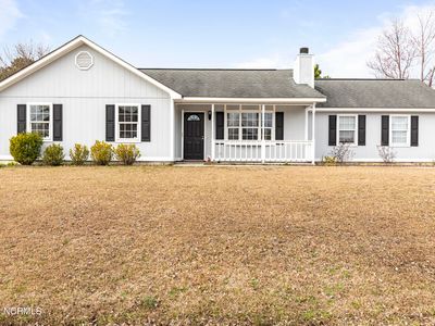 305 Foxridge Ln, Hubert, NC, 28539