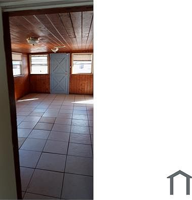1st image of 4024 E River Hills Dr