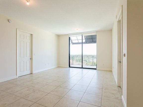 3rd image of 1300 Ponce De Leon Blvd APT 1206
