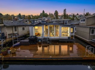 1213 E Shelby St SLIP 17, Seattle, WA 98102