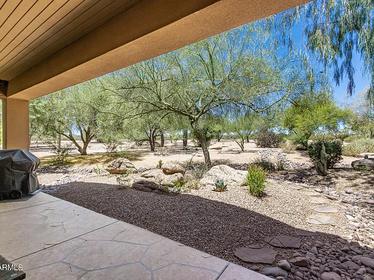 27422 N Montana Dr — Photo 24