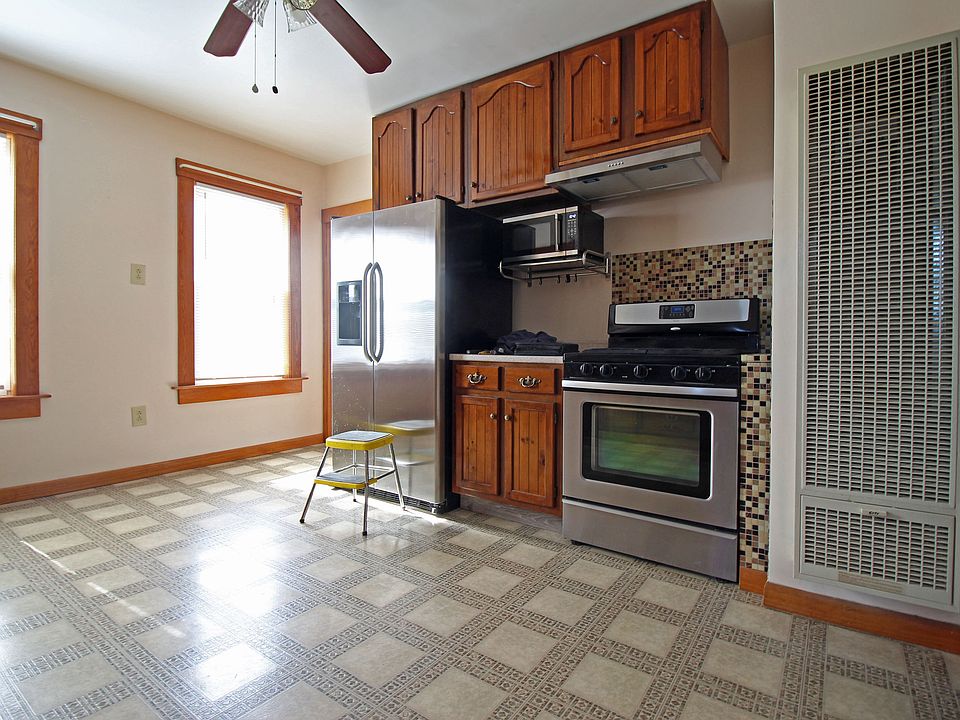 1st image of 81 Greely St #2