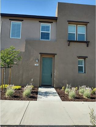 1st image of 1545 Commercial St #1