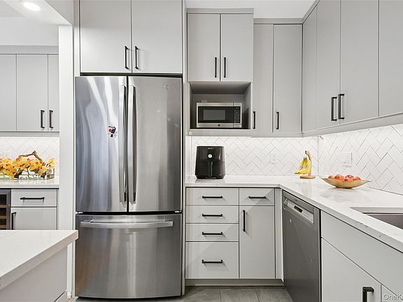 4th image of 474 48th Avenue #7E
