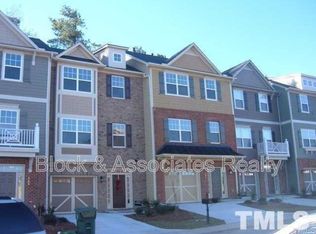 132 Linden Park Ln, Cary, NC 27519