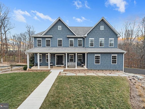 3rd image of 7490 Elmores Ln