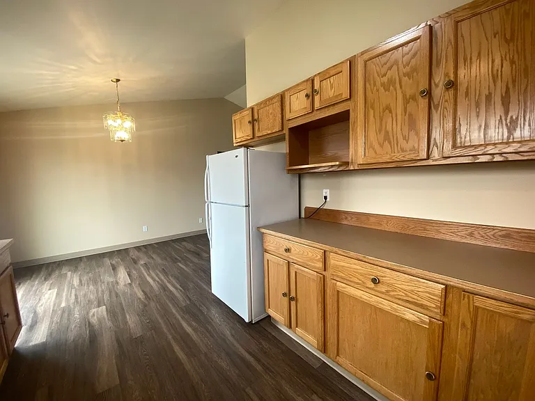 2217 N Abbey Glen Ct — Photo 10