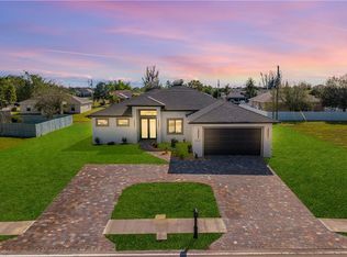 2728 Tropicana Pkwy W, Cape Coral, FL 33993