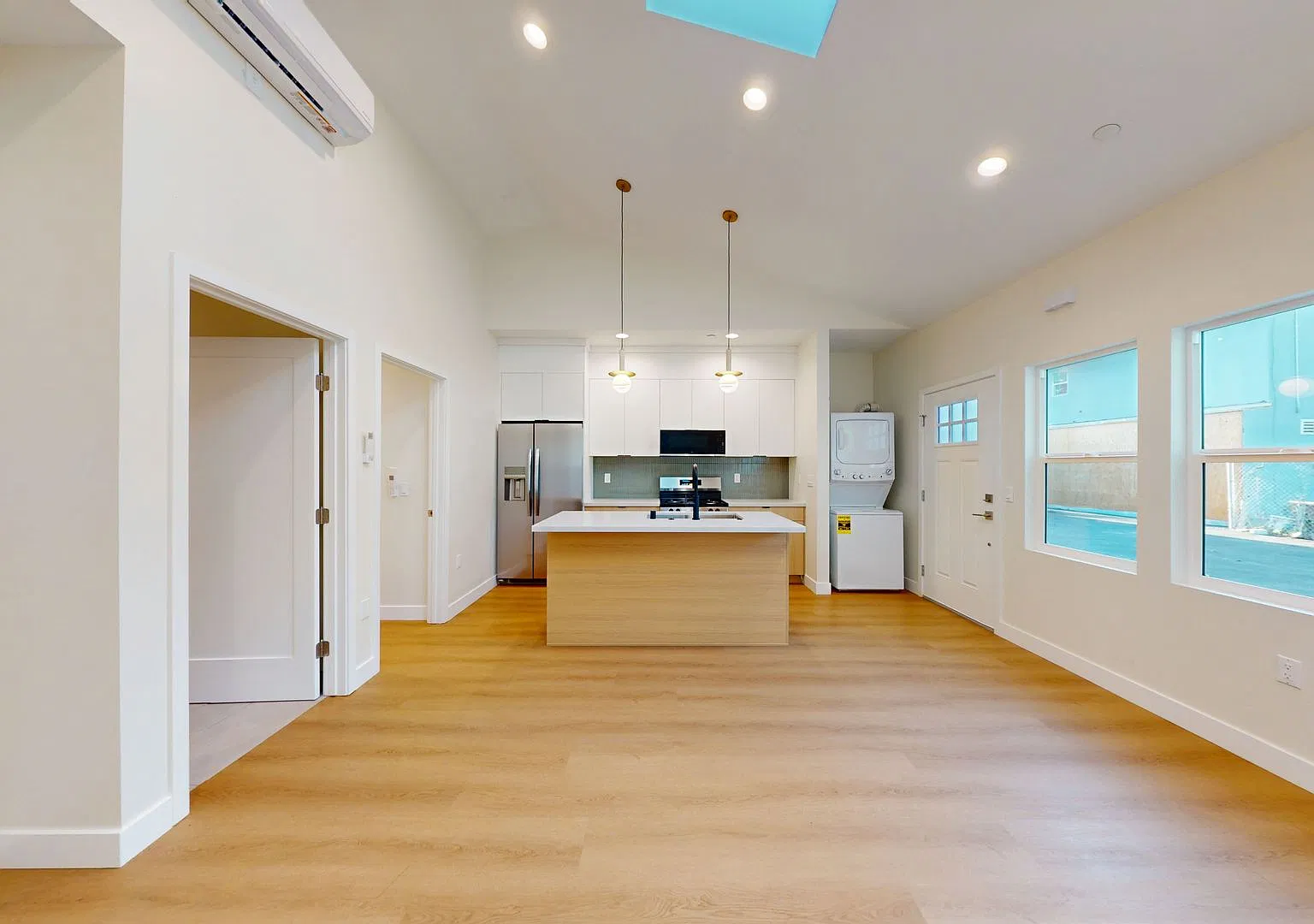 865Mad — Photo 2