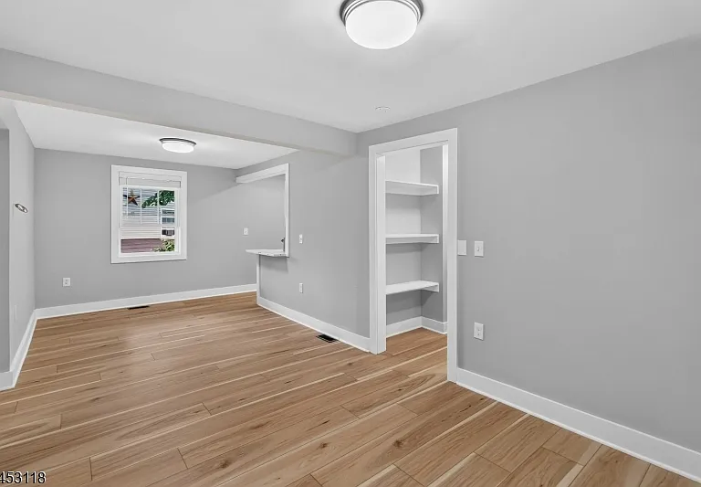33 Grant St #1 — Photo 10