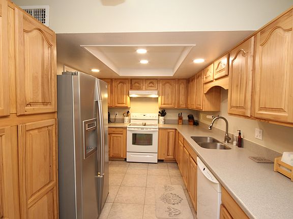 2nd image of 5329 W Carol Ave