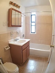 Rented by Roberto Guilbet, LREB