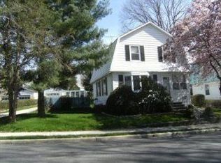 44 W Lakewood Ave, Milltown, NJ 08850