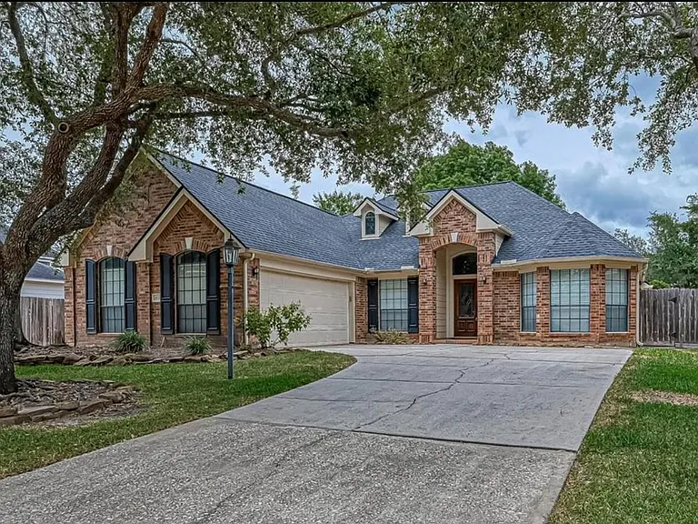 16322 Judge Bry Rd — Photo 4