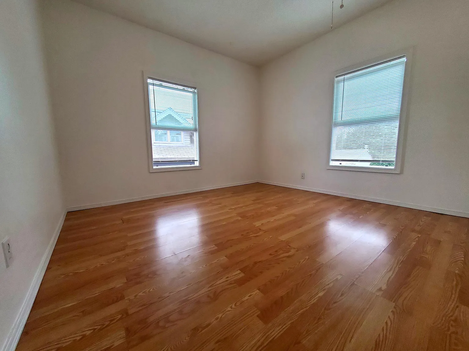 3621 SE Division St — Photo 3
