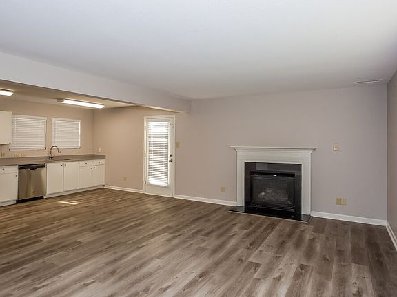 5th image of 1425 Tygress St