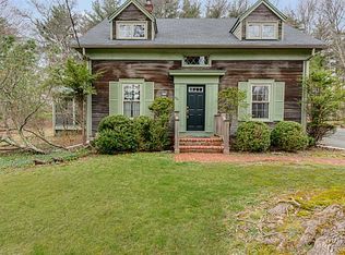 174 Mechanic St, North Smithfield, RI 02896