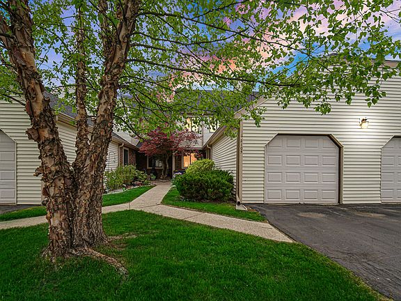 3rd image of 2105 Tupelo Ln