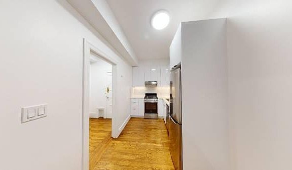 5th image of 535 Leavenworth St APT 24