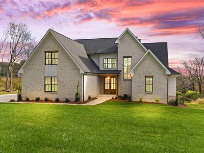 7930 Valley View Dr, Clemmons, NC, 27012