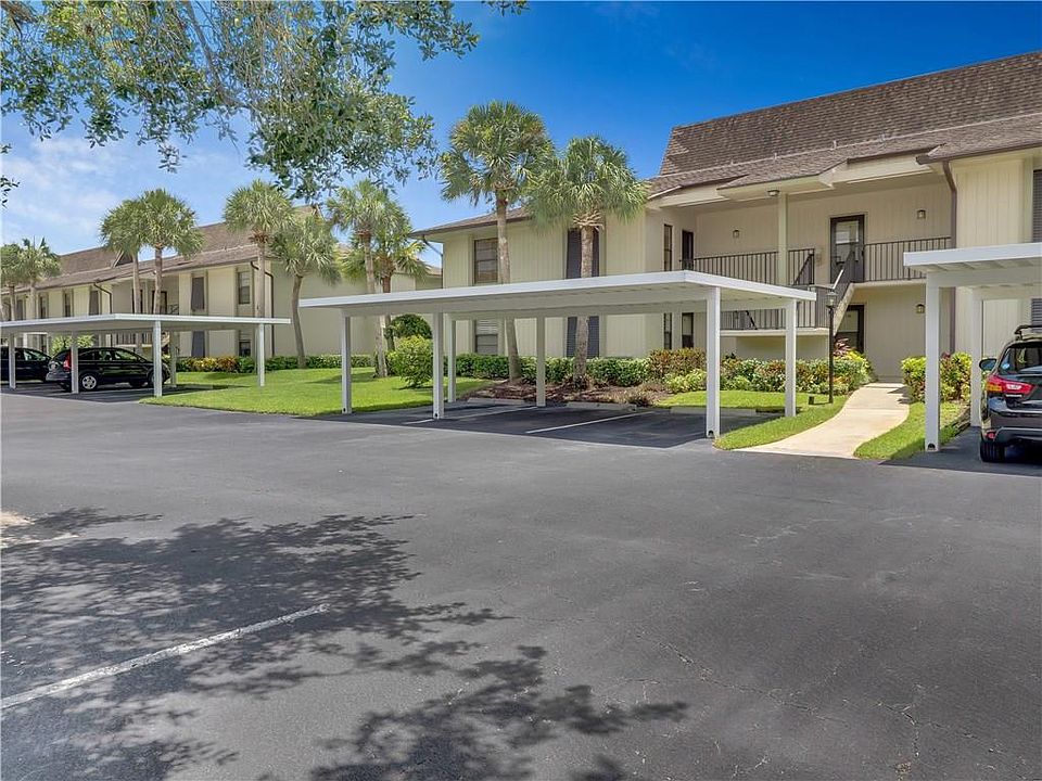 1st image of 16 Plantation Dr APT 201