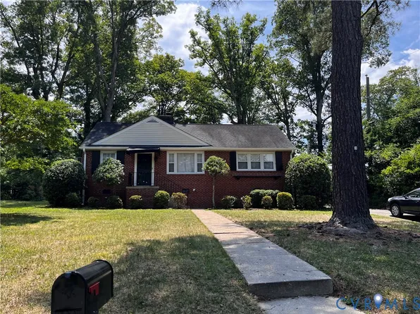 8719 Weldon Dr, Henrico, VA 23229