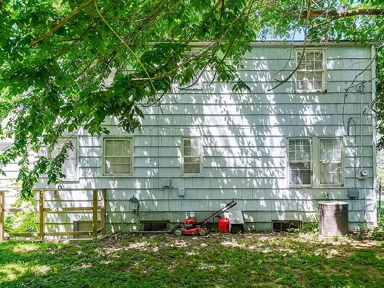 4131EatonSt-23_10222024