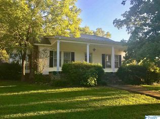 10049 Sugar Creek Rd, Lester, AL 35647