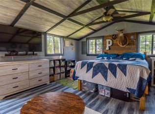 29918 145th St, Winston, MO 64689