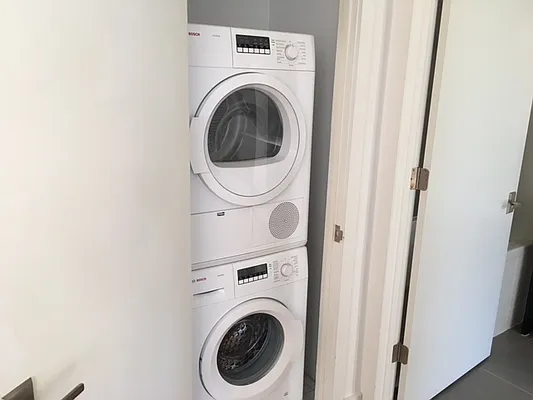 Rented by Premier Metro Realty Corp | media 31