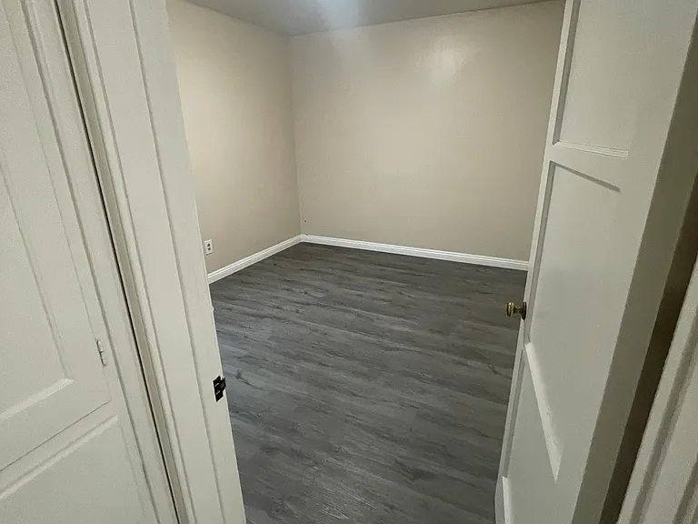 2303 Belle St — Photo 16