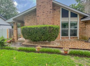 9425 Braeburn Gln, Austin, TX 78729