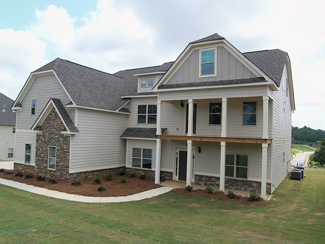 2nd image of 75 Gunner Dr