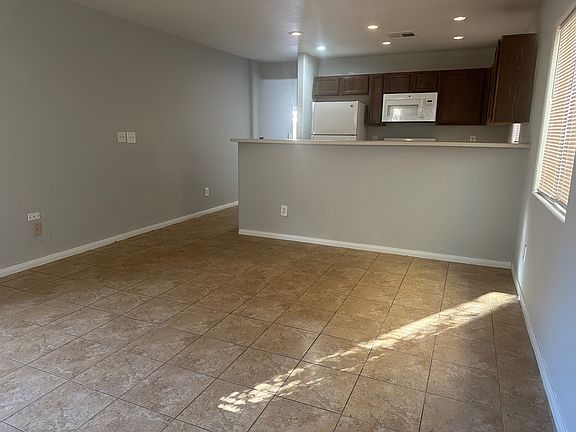 4th image of 4072 Morning Peace St