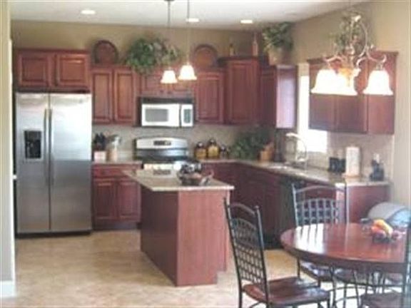 5th image of 3611 Pamela Dr