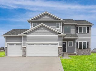 2802 NW 21st St, Ankeny, IA 50023