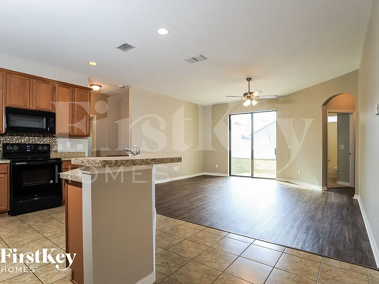 3086 Pointe Place Ave — Photo 6