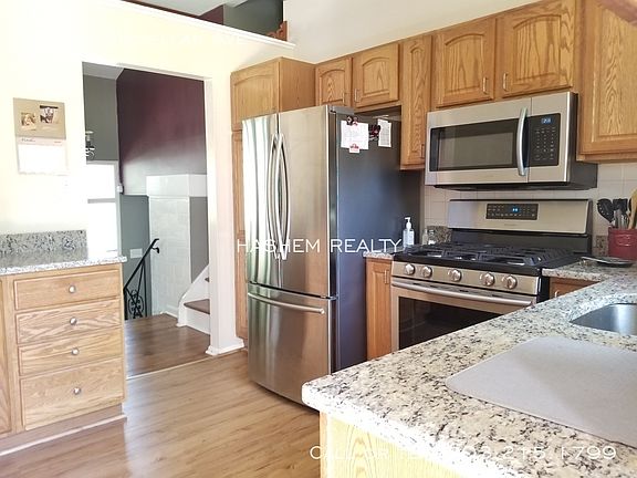 4th image of 13302 Magellan Ave