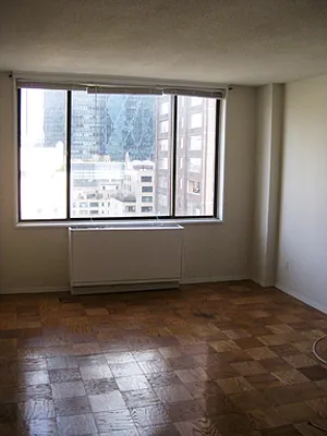 Rented by City Connections Realty | media 9