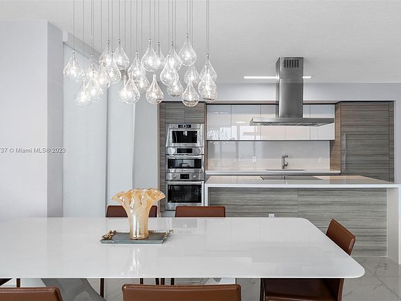 4th image of 300 Sunny Isles Blvd #4-1801