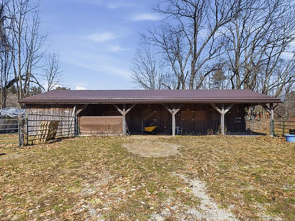 2nd image of 718 Jones Falls Rd