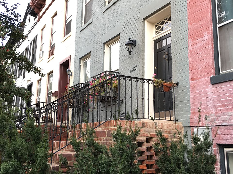1st image of 1687 35th St NW #L1
